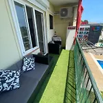 Apartamen * 료렛 드 마르