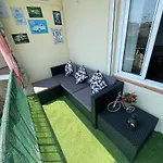 شقة Apartamen يوريت دي مار